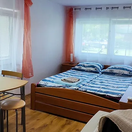 Kwatera prywatna Goscinne Jaskolcze Gniazdo *