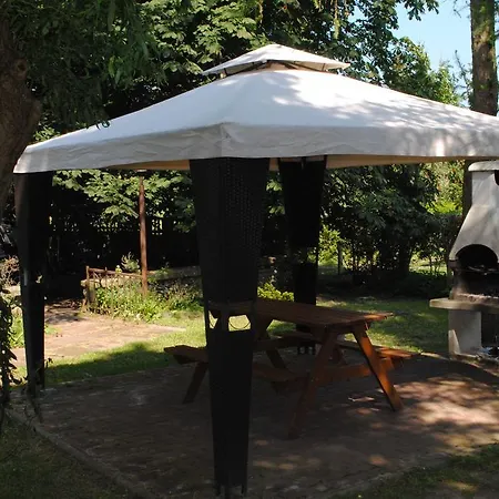 Goscinne Jaskolcze Gniazdo