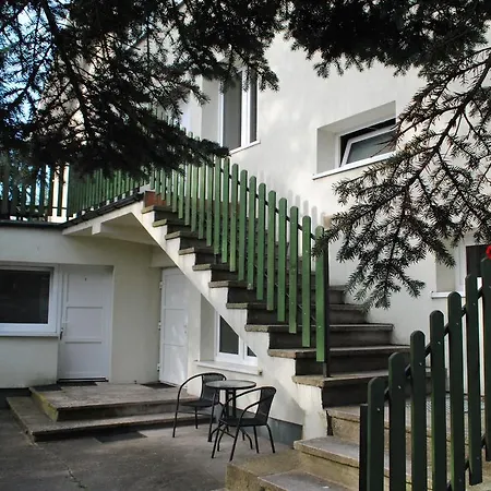 Goscinne Jaskolcze Gniazdo