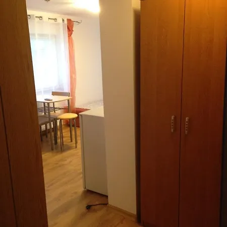 Goscinne Jaskolcze Gniazdo Dziwnowek