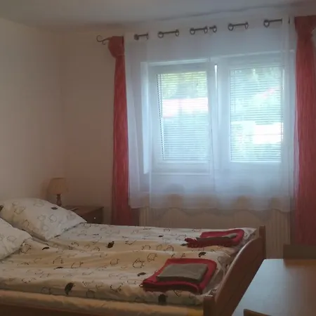 Goscinne Jaskolcze Gniazdo Dziwnowek