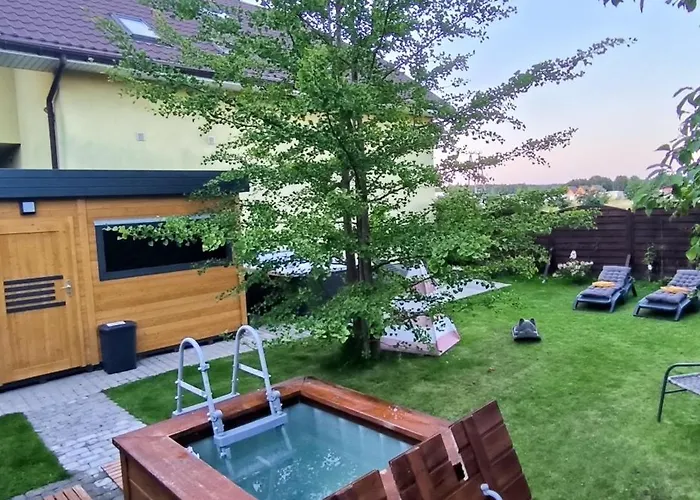 Goscinne Jaskolcze Gniazdo Dziwnowek