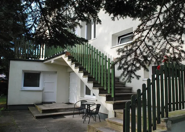 Goscinne Jaskolcze Gniazdo